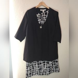 Women's Black and White Business Suit/ Dress Suit/Office Attire /Size 16